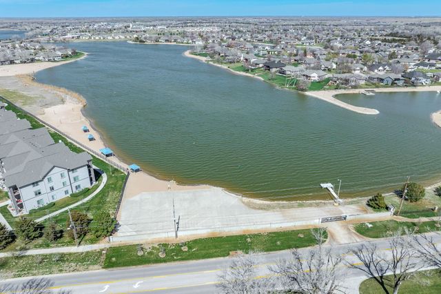 3251 N Westwind Bay St, Wichita, KS 67205