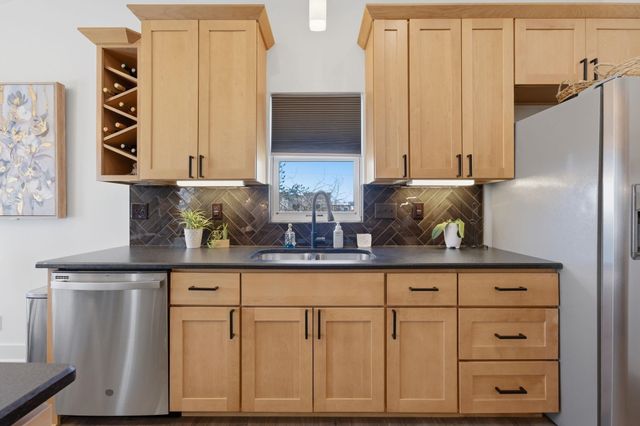 3251 N Westwind Bay St, Wichita, KS 67205