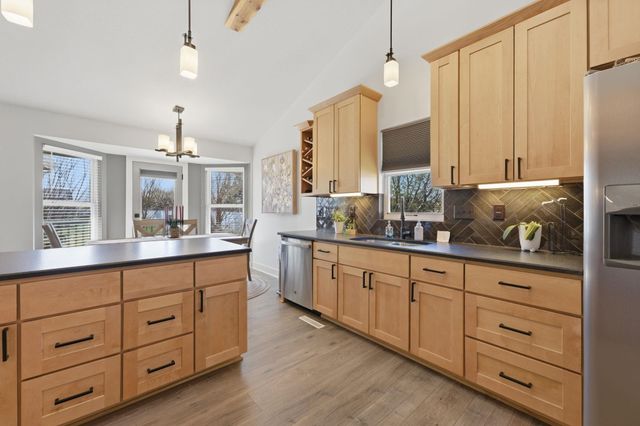 3251 N Westwind Bay St, Wichita, KS 67205