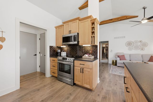 3251 N Westwind Bay St, Wichita, KS 67205