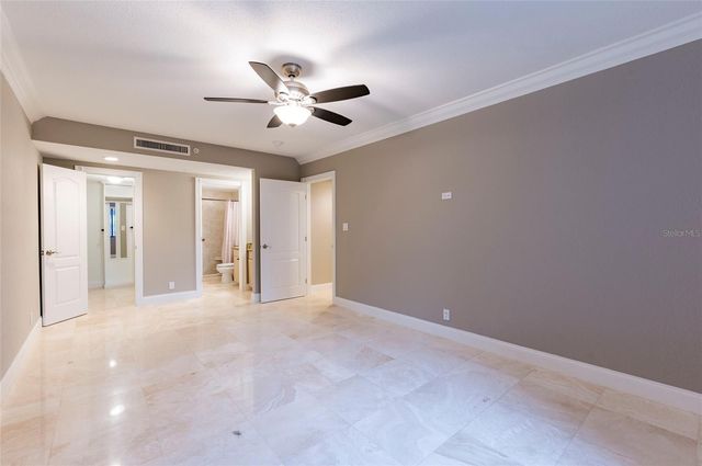 36750 US HIGHWAY 19 N 04221, Palm Harbor, FL 34684