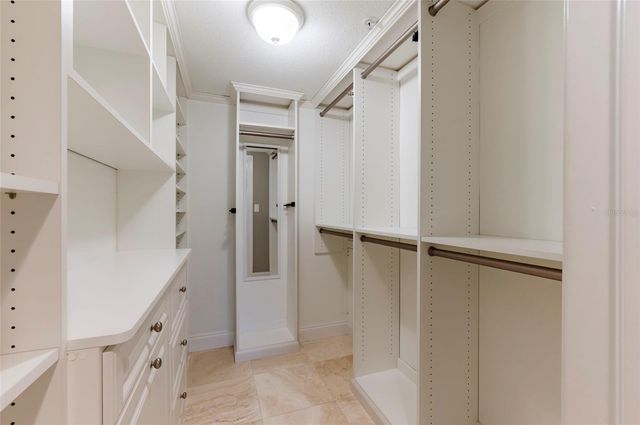 36750 US HIGHWAY 19 N 04221, Palm Harbor, FL 34684