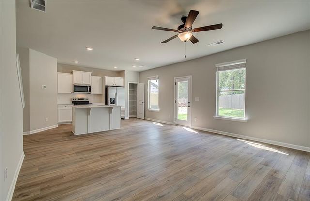 11635 Brightside Parkway, Hampton, GA 30228
