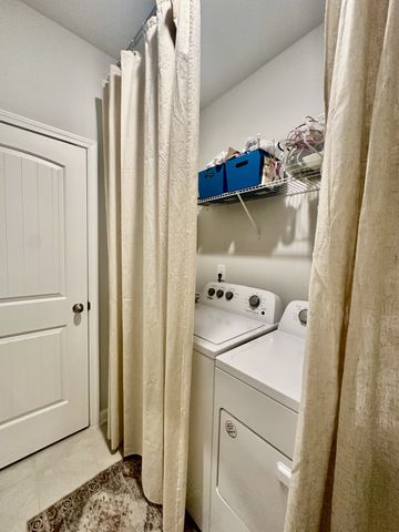 6887 Japonica Ln, White House, TN 37188