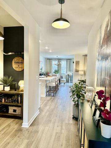 6887 Japonica Ln, White House, TN 37188