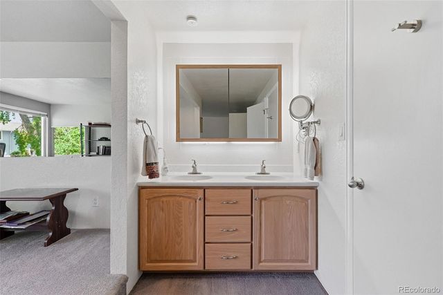 3081 S Macon Circle, Aurora, CO 80014