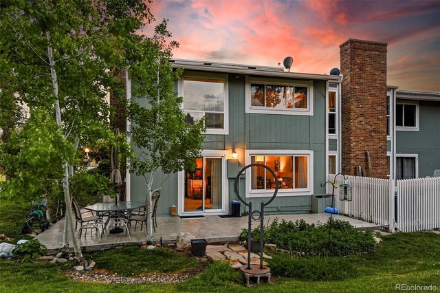 3081 S Macon Circle, Aurora, CO 80014