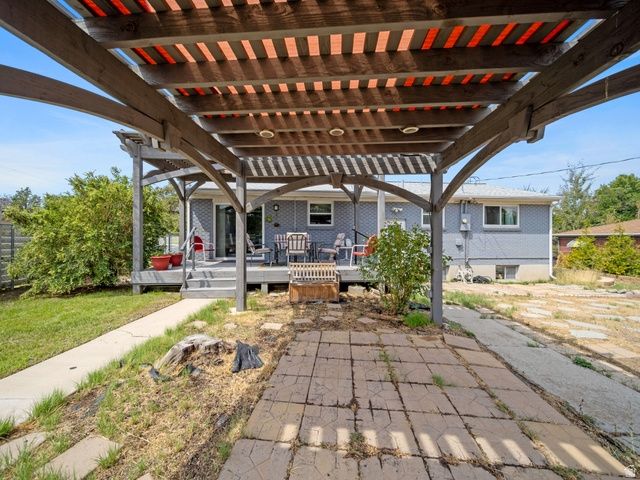 5597 S HILLSIDE DR, Murray, UT 84107