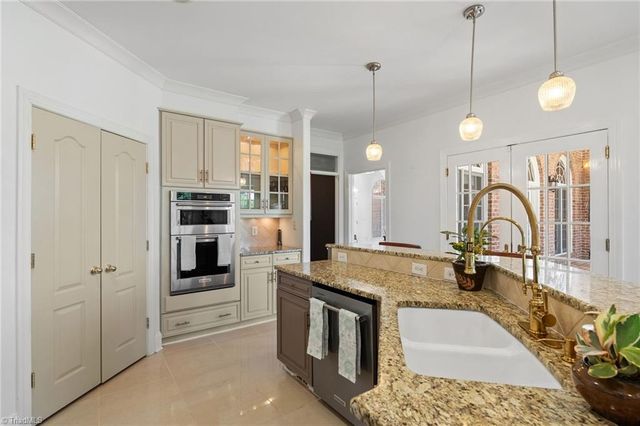 4447 Kendale Road, High Point, NC 27265