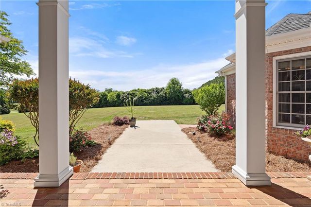 4447 Kendale Road, High Point, NC 27265