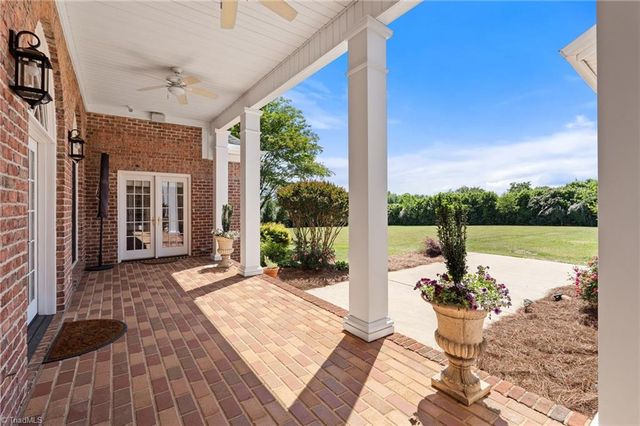 4447 Kendale Road, High Point, NC 27265