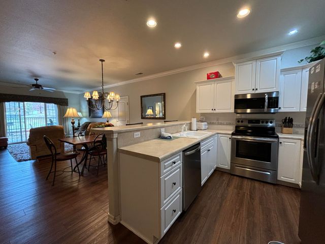 3830 Green Mountain Drive Unit 104, Branson, MO 65616