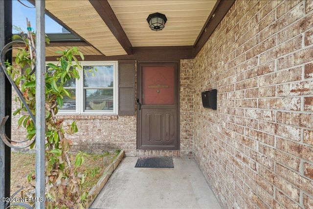 7959 PRAVER Drive E, Jacksonville, FL 32217