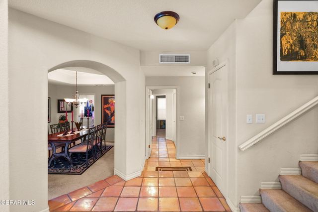 851 VIA ALEGRE Lane, El Paso, TX 79912