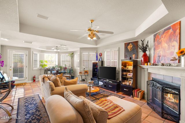 851 VIA ALEGRE Lane, El Paso, TX 79912