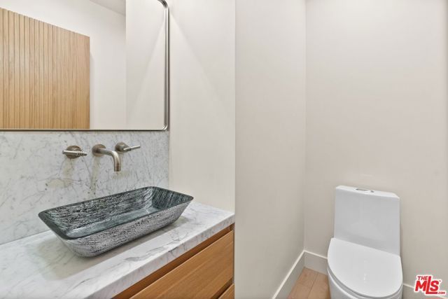 9051 Lucerne Avenue, Culver City, CA 90232