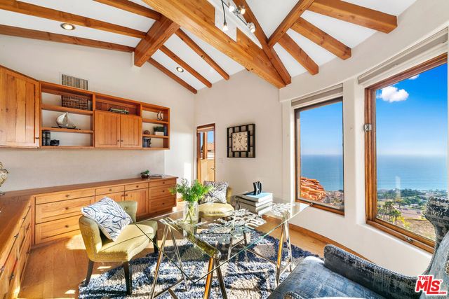 4240 Avenida De La Encinal, Malibu, CA 90265