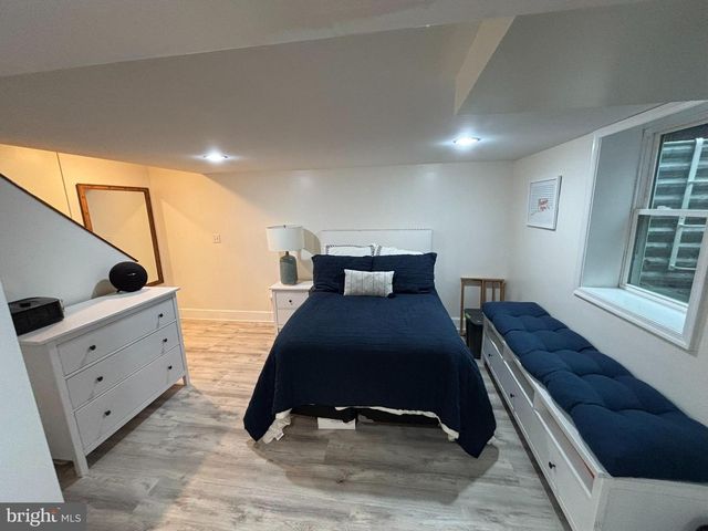 2803 ALBEMARLE DR, Alexandria, VA 22303