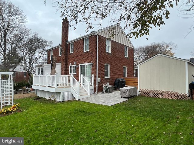 2803 ALBEMARLE DR, Alexandria, VA 22303