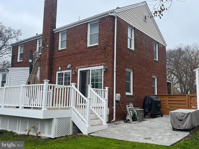 2803 ALBEMARLE DR, Alexandria, VA 22303