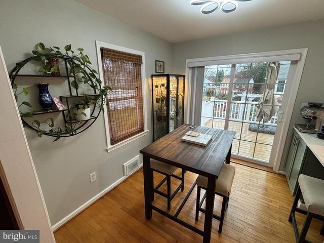 2803 ALBEMARLE DR, Alexandria, VA 22303