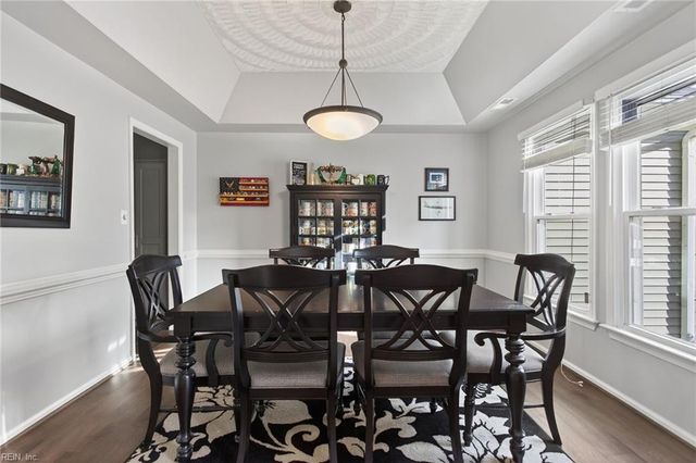 209 E Wedgwood DR, Yorktown, VA 23693