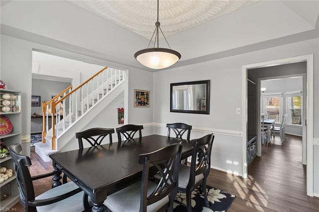 209 E Wedgwood DR, Yorktown, VA 23693