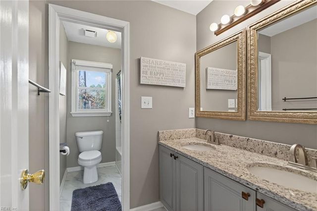 209 E Wedgwood DR, Yorktown, VA 23693