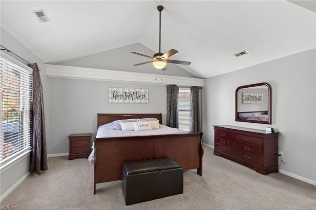 209 E Wedgwood DR, Yorktown, VA 23693