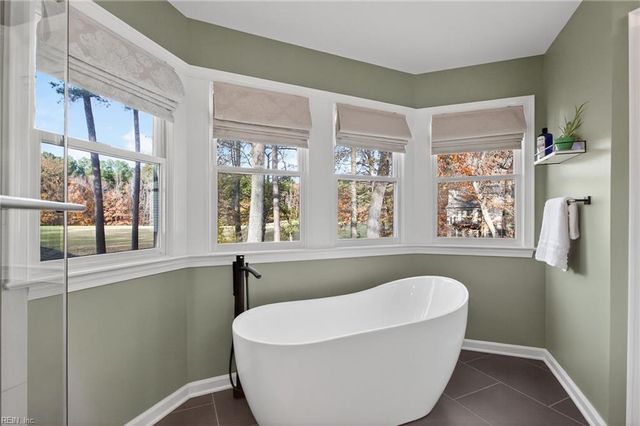 209 E Wedgwood DR, Yorktown, VA 23693