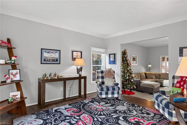 209 E Wedgwood DR, Yorktown, VA 23693