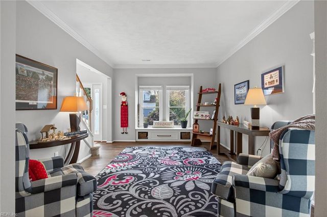 209 E Wedgwood DR, Yorktown, VA 23693