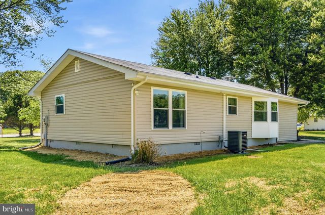 12712 GROSSTOWN RD, Hughesville, MD 20637