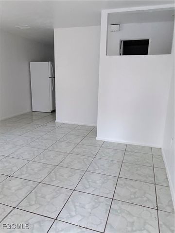 3147 Economy ST B, Fort Myers, FL 33916