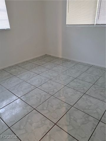 3147 Economy ST B, Fort Myers, FL 33916