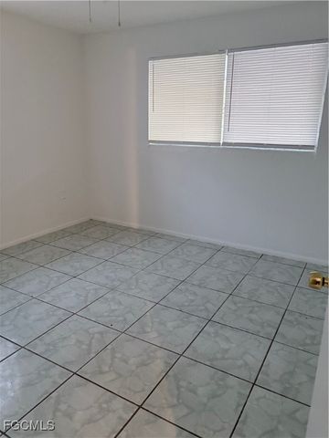 3147 Economy ST B, Fort Myers, FL 33916