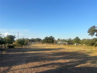 971 E Barry Street, Reno, TX 76020