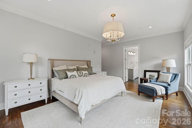2312 Selwyn Avenue 202, Charlotte, NC 28207