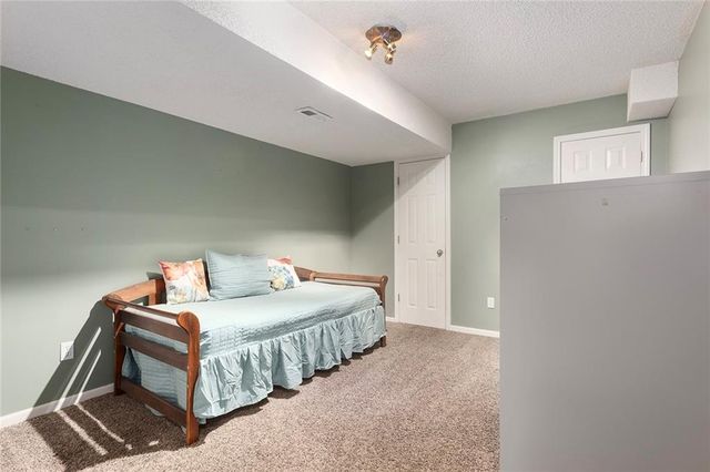 8603 NE 110th Terrace, Kansas City, MO 64157