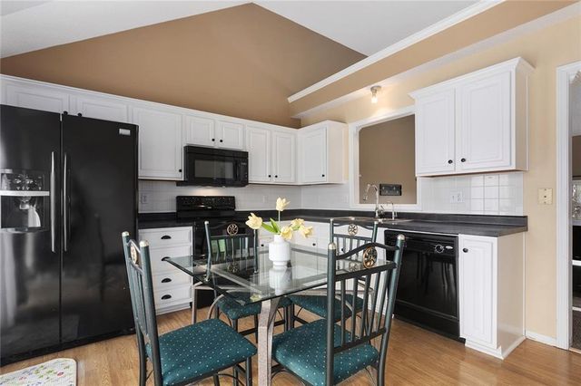 8603 NE 110th Terrace, Kansas City, MO 64157