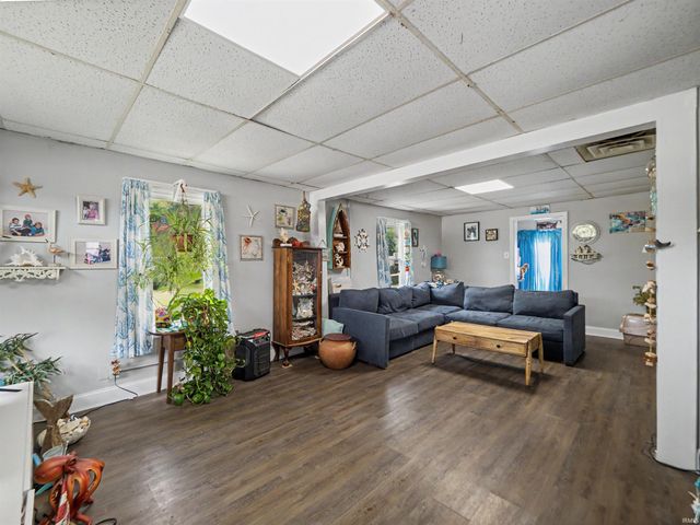 1604 Allens Lane, Evansville, IN 47710