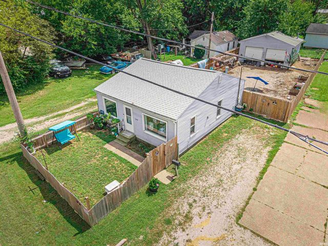 1604 Allens Lane, Evansville, IN 47710
