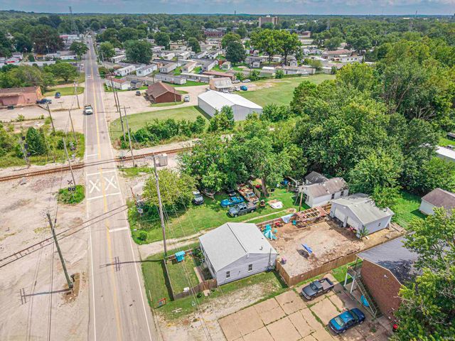1604 Allens Lane, Evansville, IN 47710