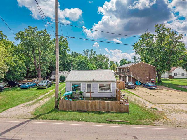 1604 Allens Lane, Evansville, IN 47710