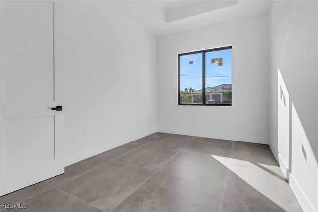 3517 NW 46th AVE, Cape Coral, FL 33993