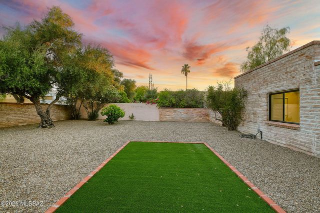 1940 E Elm Street, Tucson, AZ 85719