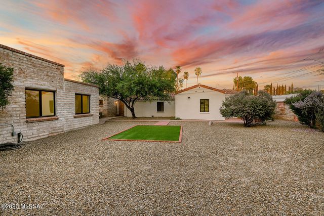 1940 E Elm Street, Tucson, AZ 85719