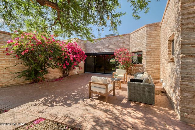 1940 E Elm Street, Tucson, AZ 85719