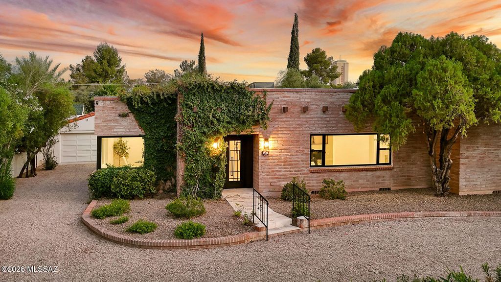 1940 E Elm Street, Tucson, AZ 85719
