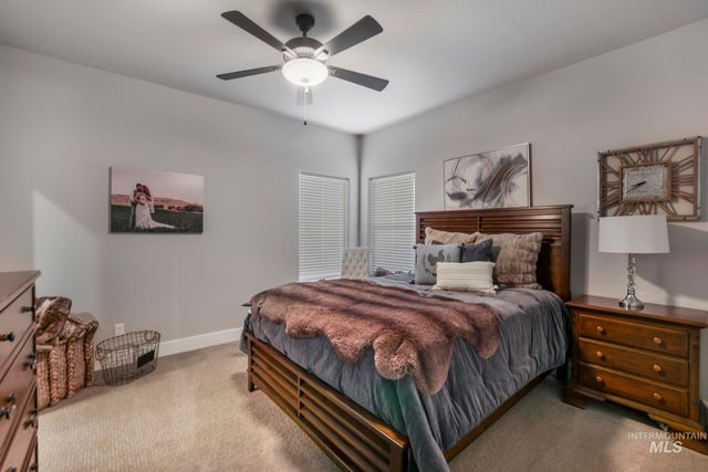 439 N Meadowview Lane N, Twin Falls, ID 83301